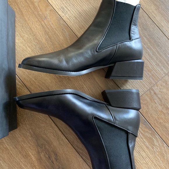 Tibi Dakota Chelsea Boots - Picture 5 of 8